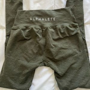 Alphalete OG legging size L